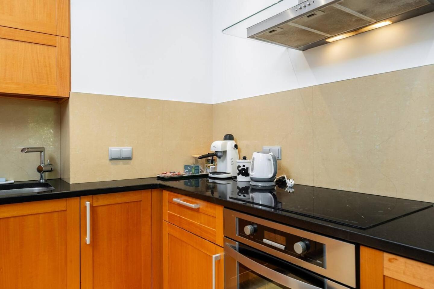 Superb Czerska Family Apartment Warsaw Exterior photo